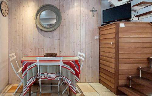 Ars-en-Re House | Family-Friendly 2 Bedroom Home in Beautiful Ars-En-Ré