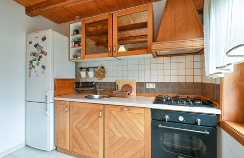 Karlovac House | Tranquil Vacation Home with Lake View and Spa Access