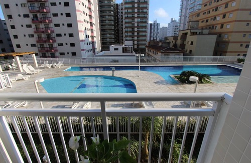 Vila Assuncao Apartment | Cozy Apt Praia Grande Ocian with Pool & Oceanfront Access