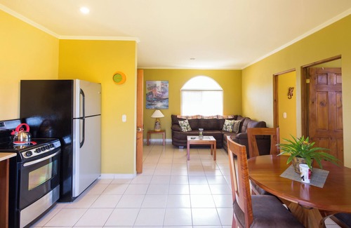 Ciudad Colon Apartment | 2-bedroom apartment in charming Cuidad Colon with WiFi.