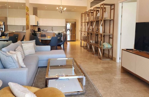El Chiru Condo | Cozy 2 Bedroom Apartment with Terrace at Buenaventura Marina