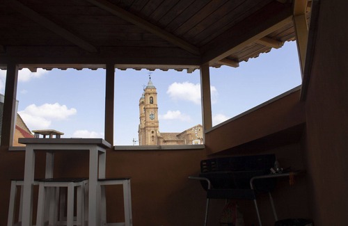 Munebrega Apartment | 2 Bedroom Apartment Asia