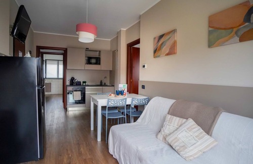 Rho Apartment | Convenient 2 Bedroom Apartment at Expo Residence Rho