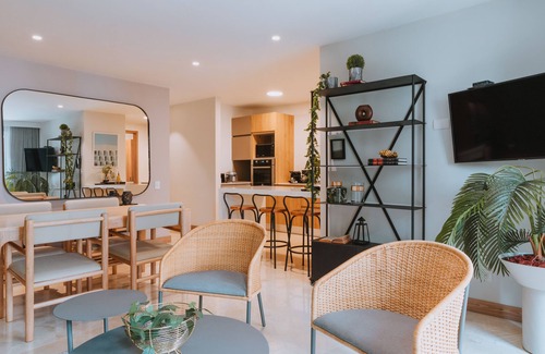Laureles - Estadio Apartment | Family-Friendly Vrbo Property with Pool Access Awaits You