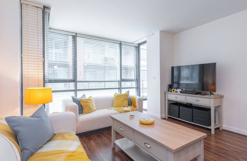 The Liberties Apartment | 2-bedroom apartment in charming Smithfield Market with Parking