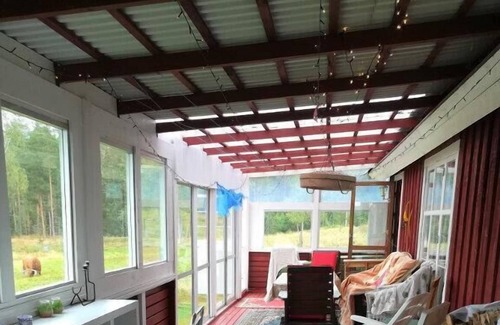 Kil House | Inviting 2 Bedroom Retreat in Kil with Lake View Amenities