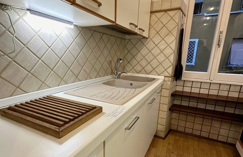 Quartiere XIII Aurelio Apartment | Family Retreat: Cozy Vrbo Property with Hot Tub & Kitchen