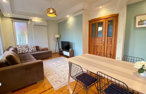Alanya Apartment | 2-bedroom apartment in fabulous Alanya with WiFi, AC