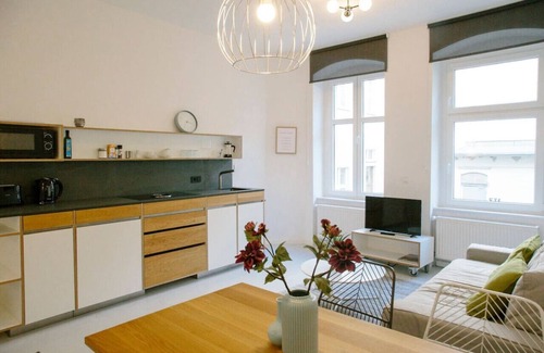 Friedenau Apartment | Family-Friendly 2 Bedroom Apartments in Berlin with Kitchen