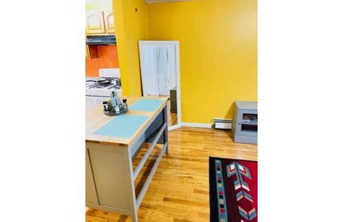 Rochdale Apartment | Guest Rated 10/10: 2 Bedroom Apt near JFK, Queens