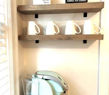 Brighton Heights House | Modern 2 Bedroom Apartment - Stylish & Convenient Stay!