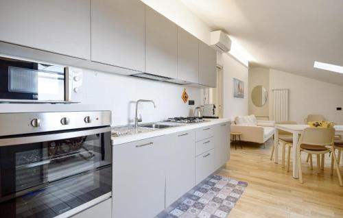 Moneglia Apartment | Cozy Apartment in Moneglia with Kitchen & Child-Friendly Amenities