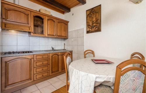 Ika Apartment | Cozy Apartment in Lovran with Pool and Child-Friendly Features