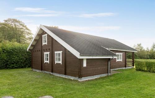 Hovborg House | 2 Bedroom Awesome Home In Hovborg