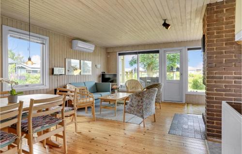 Juelsminde House | Cozy Home in Juelsminde with Family-Friendly Kitchen