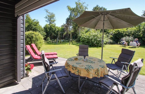 Marup House | Cozy Beachfront Getaway with Spa and Family-Friendly Amenities