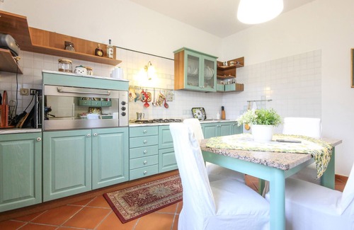 Arco Felice House | Relax by the Ocean with a Private Pool and Spa Amenities
