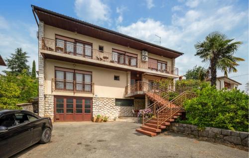 Opric Apartment | Stylish 2 Bedroom Apartment for Family Getaways in Lovran