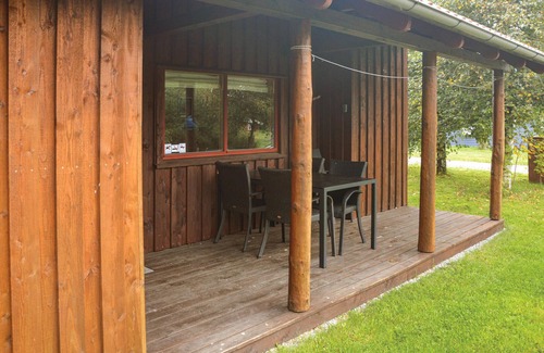 Hovborg House | Cozy Cottage with Open Kitchen & Family-Friendly Amenities