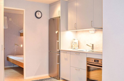 Ugglarp House | Oceanfront 2 Bedroom Stay in Heberg - Guest Rated 8/10