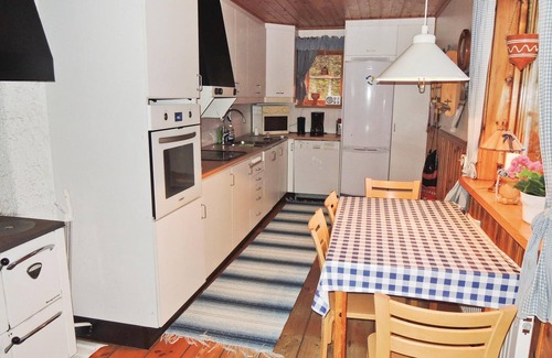 Laholm Municipality House | Immaculate Cottage Retreat with Lake View and Spa Access