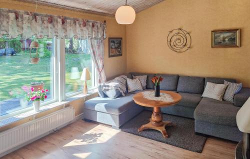 Slakmore Strand House | Cozy Retreat in Rockneby with High-Speed Ethernet Access
