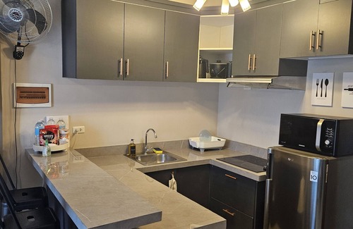 Lahug Apartment | Modern 2-Bedroom Boutique Condo in City Center