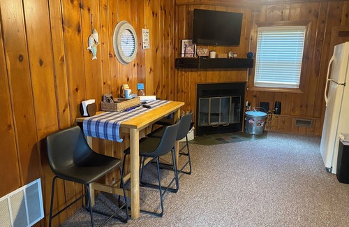 Greenbush Cabin | Idyllic Beach Cabin with Ocean Views and Pet-Friendly Comfort