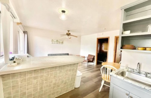 Rutheron Cabin | Inviting 2 Bedroom Cabin with El Vado Views and Spa