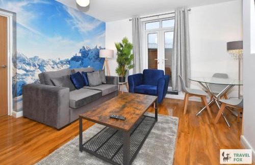 Burslem Apartment | 2 Bedroom Central Stay