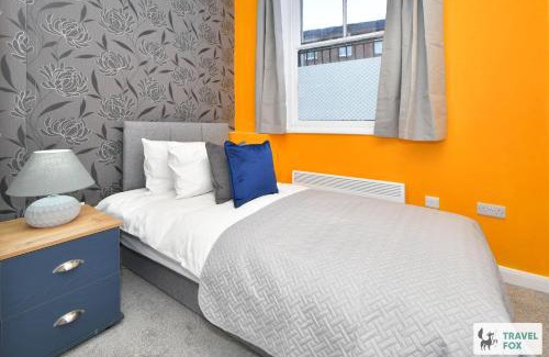 Burslem Apartment | 2 Bedroom Central Stay