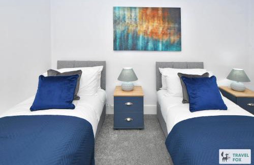 Burslem Apartment | 2 Bedroom Central Stay