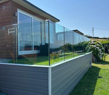 Plymouth Apartment | Scenic Oceanfront Chalet with Breathtaking Sea Views