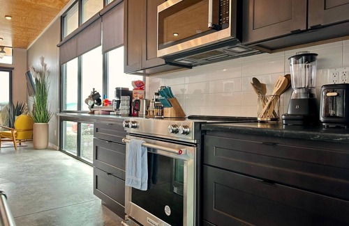 Quincy Condo | 2-bedroom condo at Cave B Winery with WiFi, AC~Adjacent to Gorge Ampitheatre