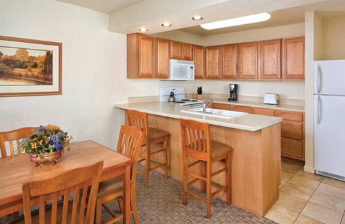 Afton Condo | Family-Friendly 2 Bedroom Condo at Grand Lake with Pool