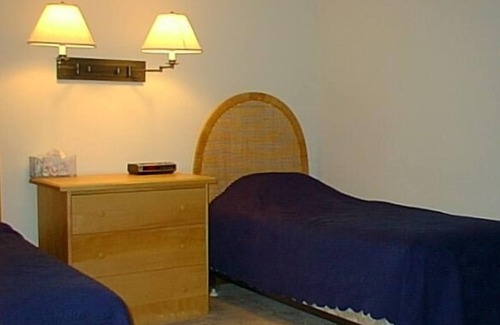 Quechee Condo | Guest Rated 9.8: Cozy 2 Bedroom Condo in Quechee, VT