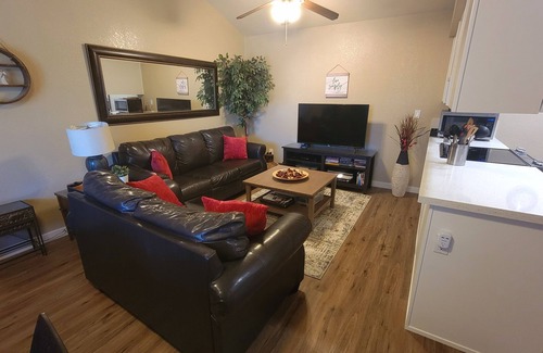 Apache Junction Condo | Mountain View Condo with Heated Pool & Spa - Rated 9.4