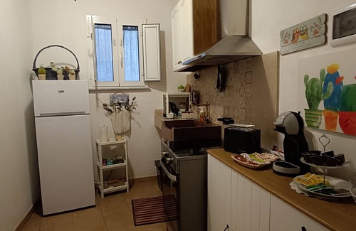 Presa Apartment | 2-bedroom cottage in charming Presa with WiFi, AC. Enjoy your stay