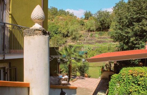 Presa Apartment | 2-bedroom cottage in charming Presa with WiFi, AC. Enjoy your stay