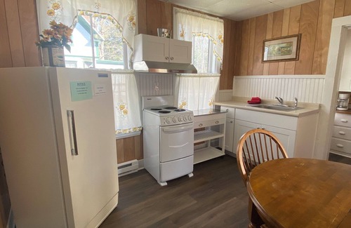 Poland Cottage | 2 Bedroom Cottage at the 500 acre Poland Spring Resort with lots of onsite activities!