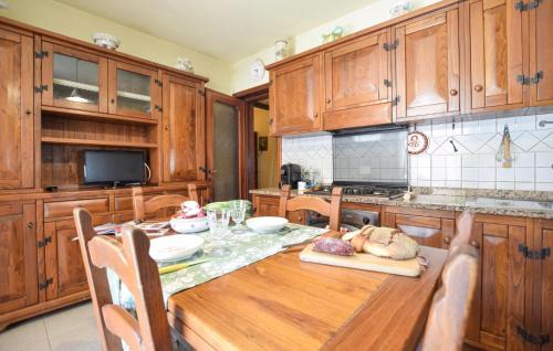 Camaiore Apartment | Cozy Apartment in Camaiore with Kitchen & Family-Friendly Amenities