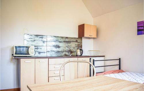 Kolobrzeg Apartment | Cozy Kolobrzeg Apartment with Kitchen for Families & Pets