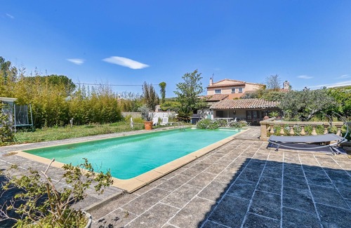 Carry-le-Rouet House | Discover a Unique Vacation Home with Pool and Family Amenities