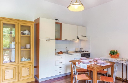 Massa House | Elegant Retreat in Massa with Spa and Family Amenities