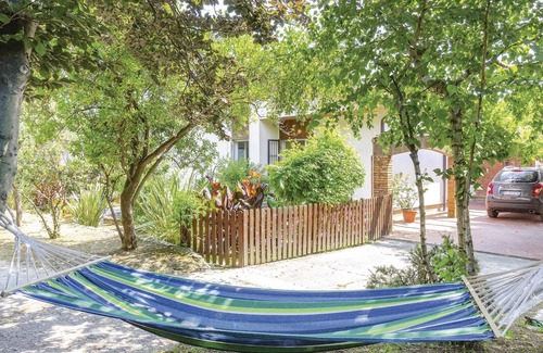 Massa House | Elegant Retreat in Massa with Spa and Family Amenities