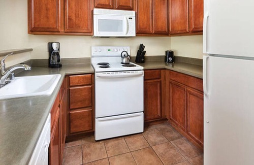 Round Hill Village Condo | Family-Friendly 2 Bedroom Retreat at Wyndham South Shore