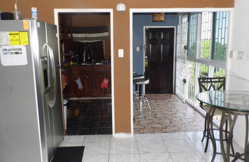 Montego Bay Apartment | Ideal 2 Bedroom Retreat Near Airport with Pool & Spa
