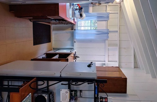 Litchfield Cabin | 2 bedroom fully furnished camp on Tacoma Lakes, Litchfield