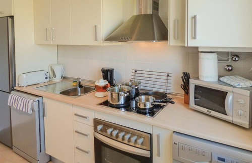 Jeronimo y Avileses y Balsicas de Arriba Apartment | Comfortable 2-Bedroom Stay in Scenic Sucina with Pool