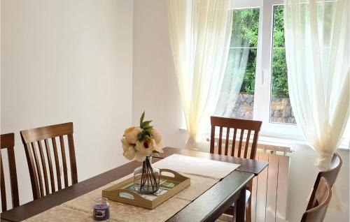 Mihotici Apartment | Pet-Friendly 2 Bedroom Apartment in Pobri - Rated 8/10